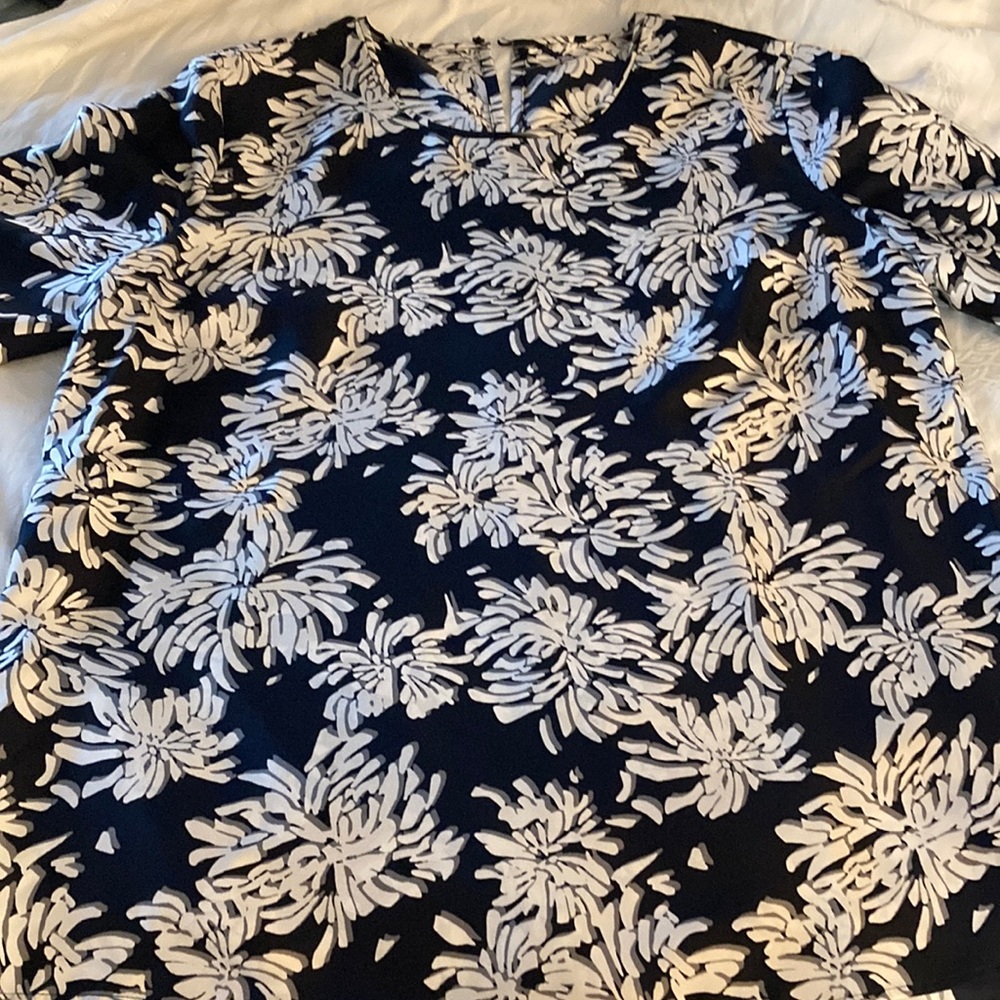Hugo Boss floral silk top size 10